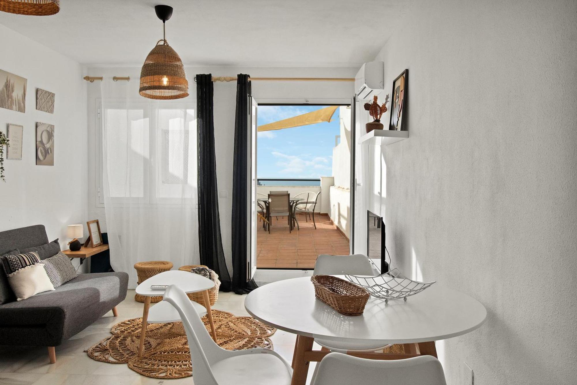 Apartamento Duplex Estilo Boho Con Increible Terraza Y Vistas Al Mar En Estepona - Las Abejeras 609 Exterior foto